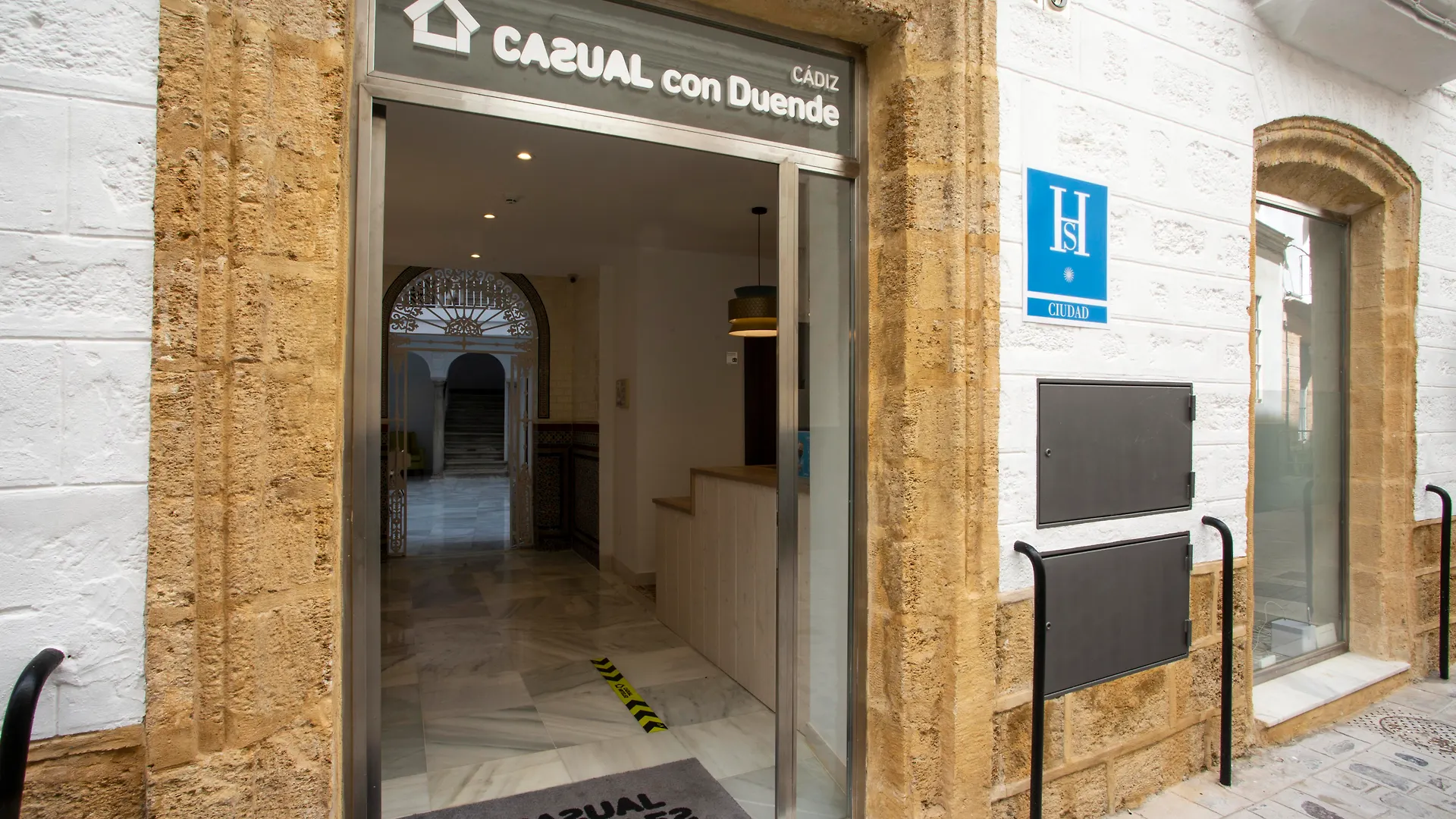 Casual Con Duende Cadiz Hotel
