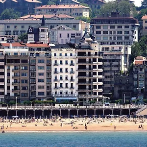 Niza 3*, San Sebastián Spanien