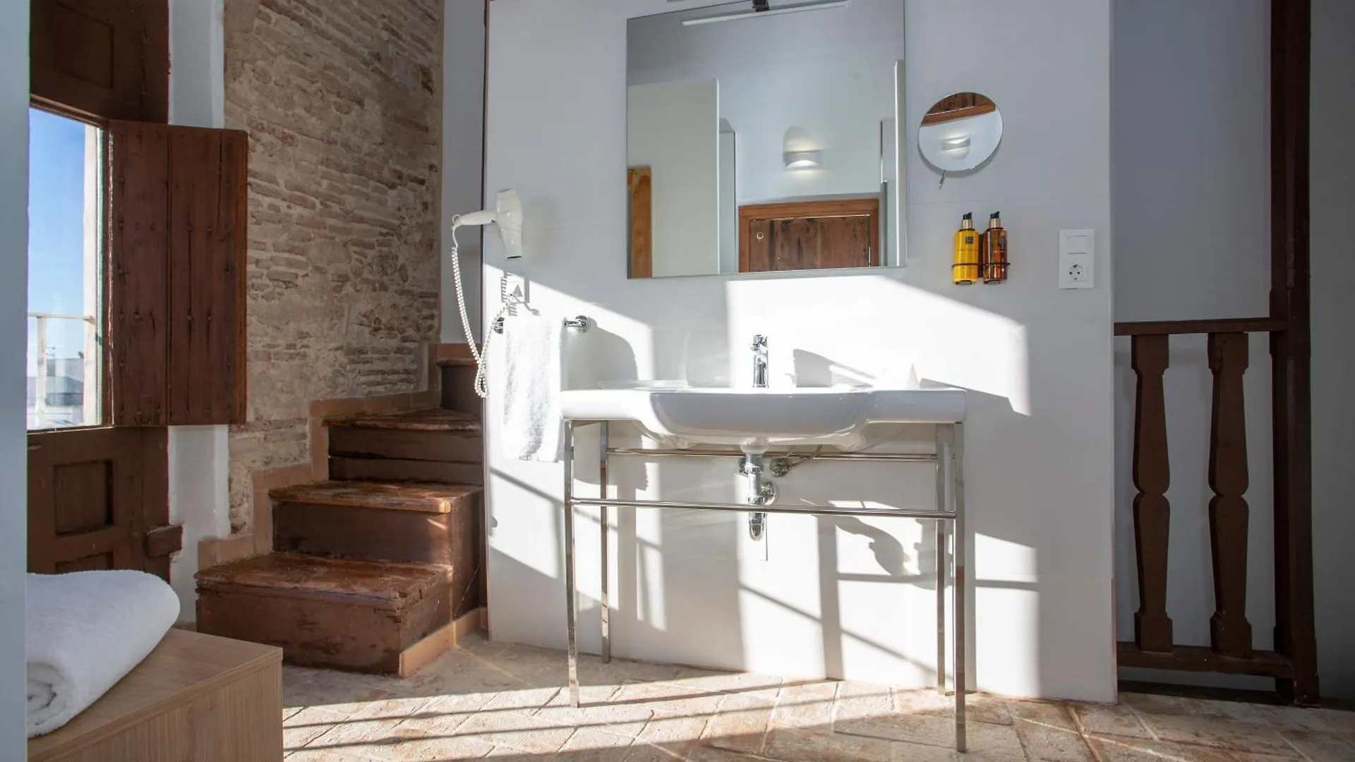 Casual Con Duende Cadiz Hotel Spain